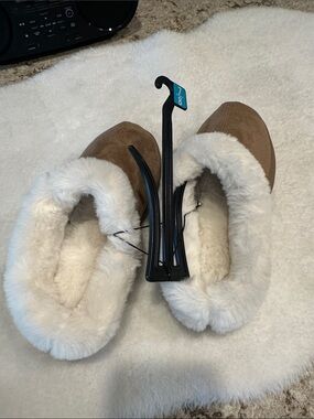 New slippers for women